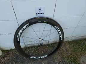 front aerodynamic bicycle wheel